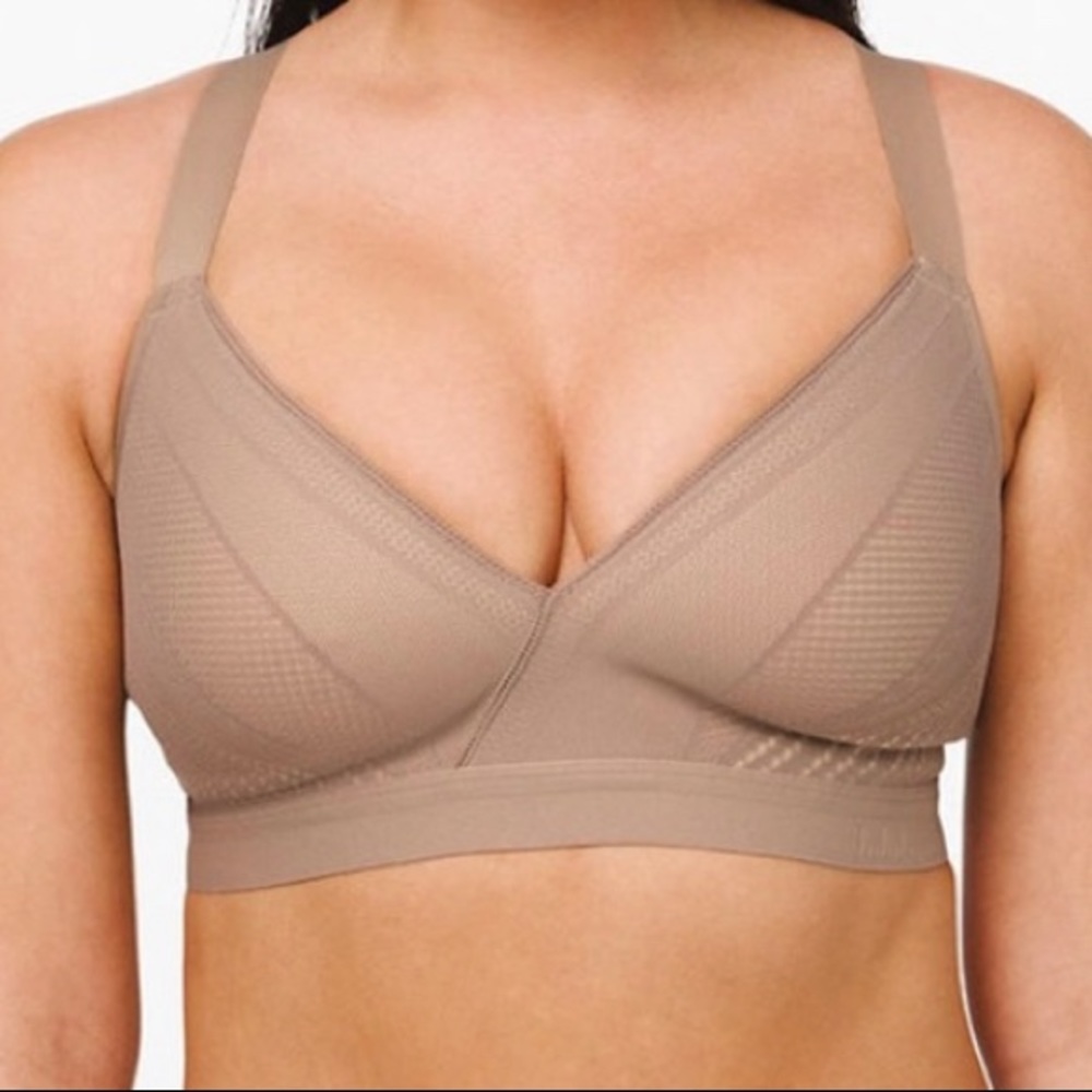 Lululemon Tan Awake to Lace Bra Size 32E